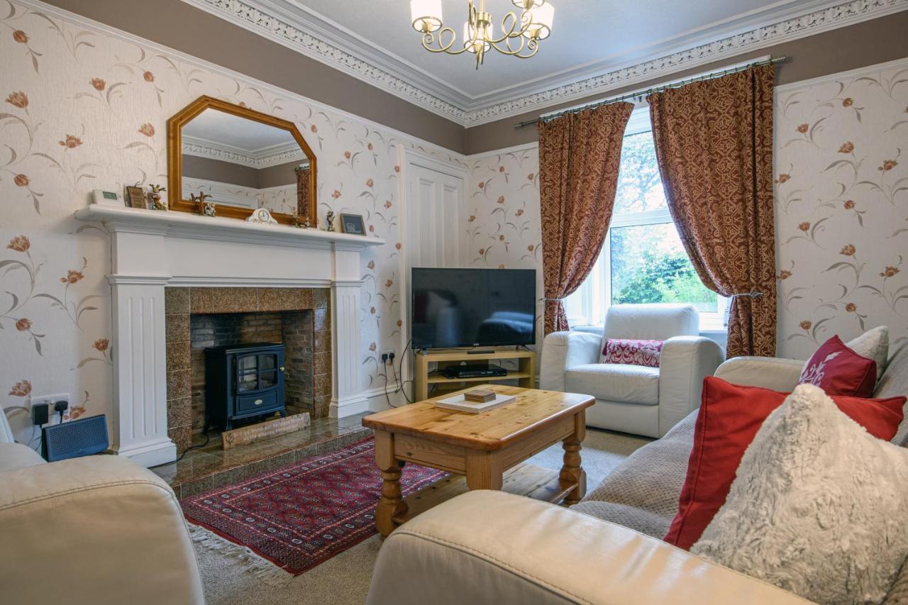 فيلا Charming Townhouse On North Coast 500 Route, Wick ويك المظهر الخارجي الصورة
