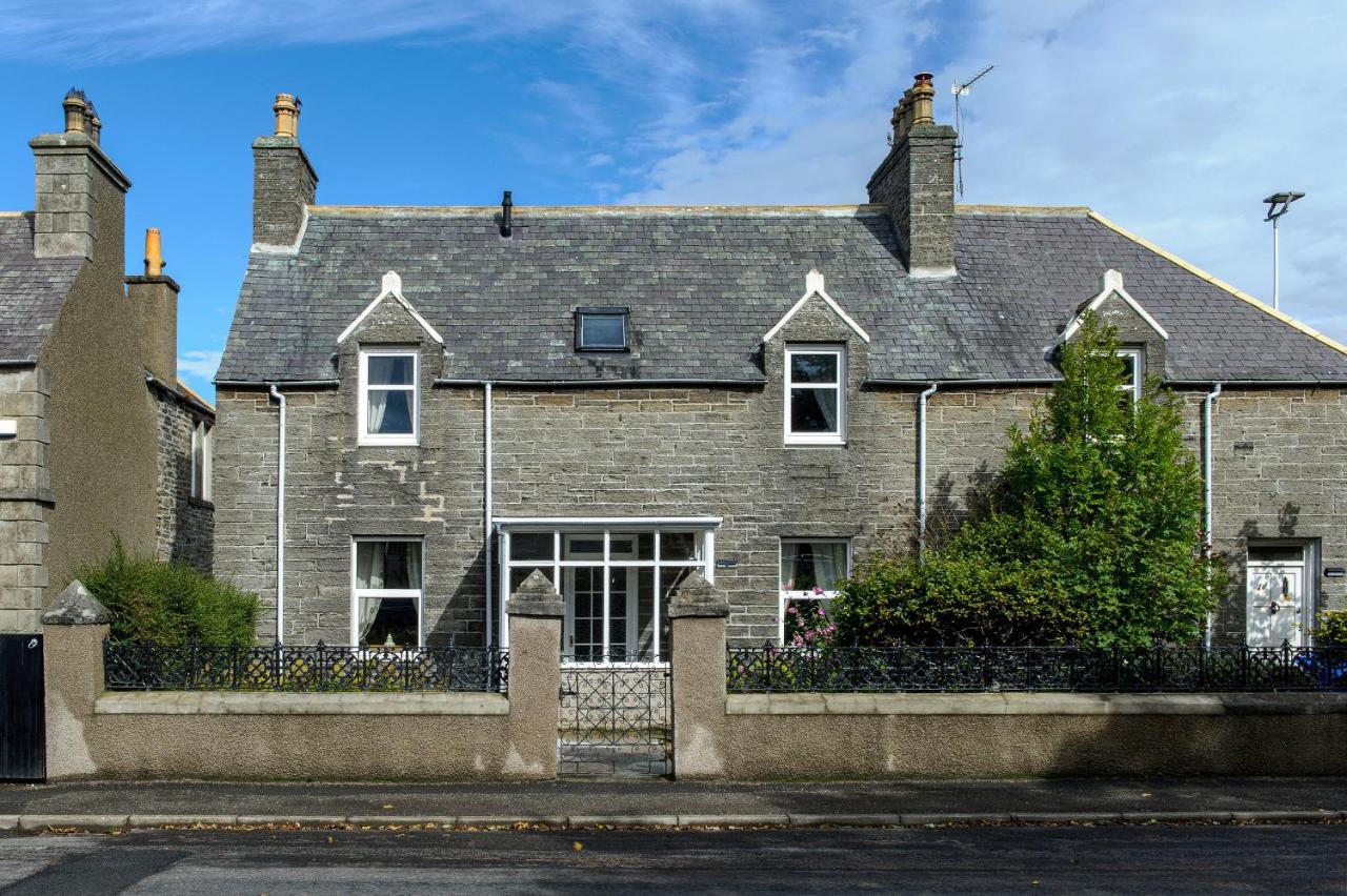 فيلا Charming Townhouse On North Coast 500 Route, Wick ويك المظهر الخارجي الصورة