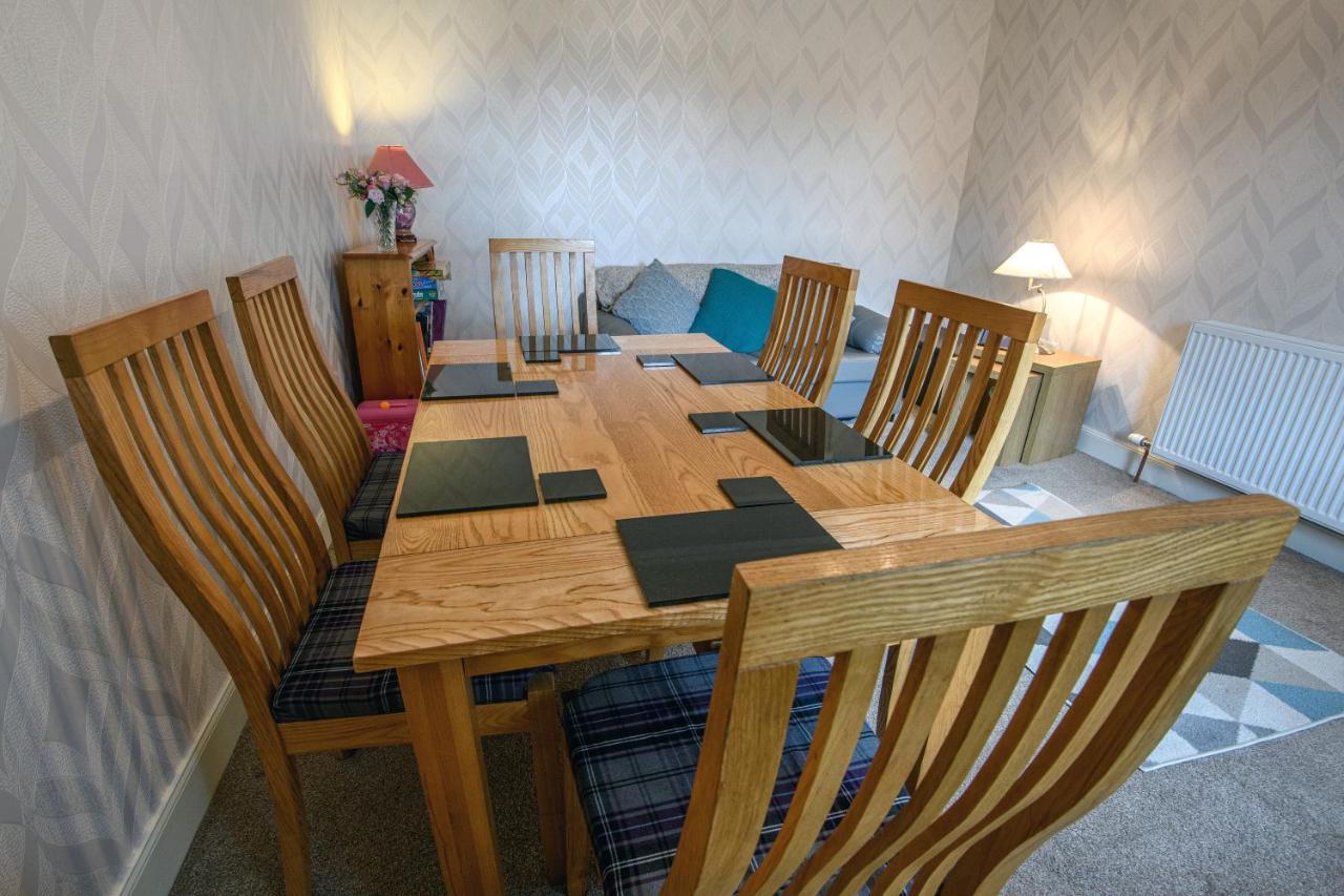 فيلا Charming Townhouse On North Coast 500 Route, Wick ويك المظهر الخارجي الصورة